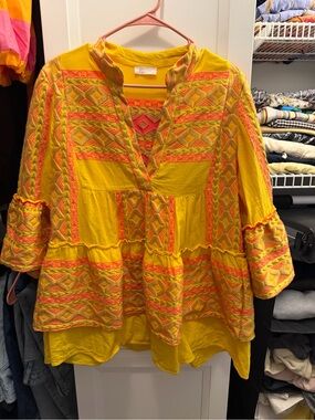 Lace 100% cotton Vibrant Yellow Boho Embroidered Peasant Top size Medium